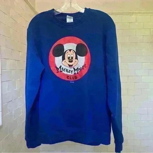 NWOT Disney Mickey Mouse Club Vintage Style Sweatshirt (Size medium) - Picture 3 of 6